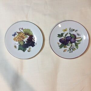 2 Limoges GODINGER 5 7/8” Wall Hung Decorative Dessert Plates Fruits